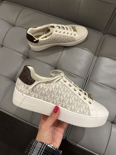 tenis michael kors mujer originales precio|michael kors sneakers women's.